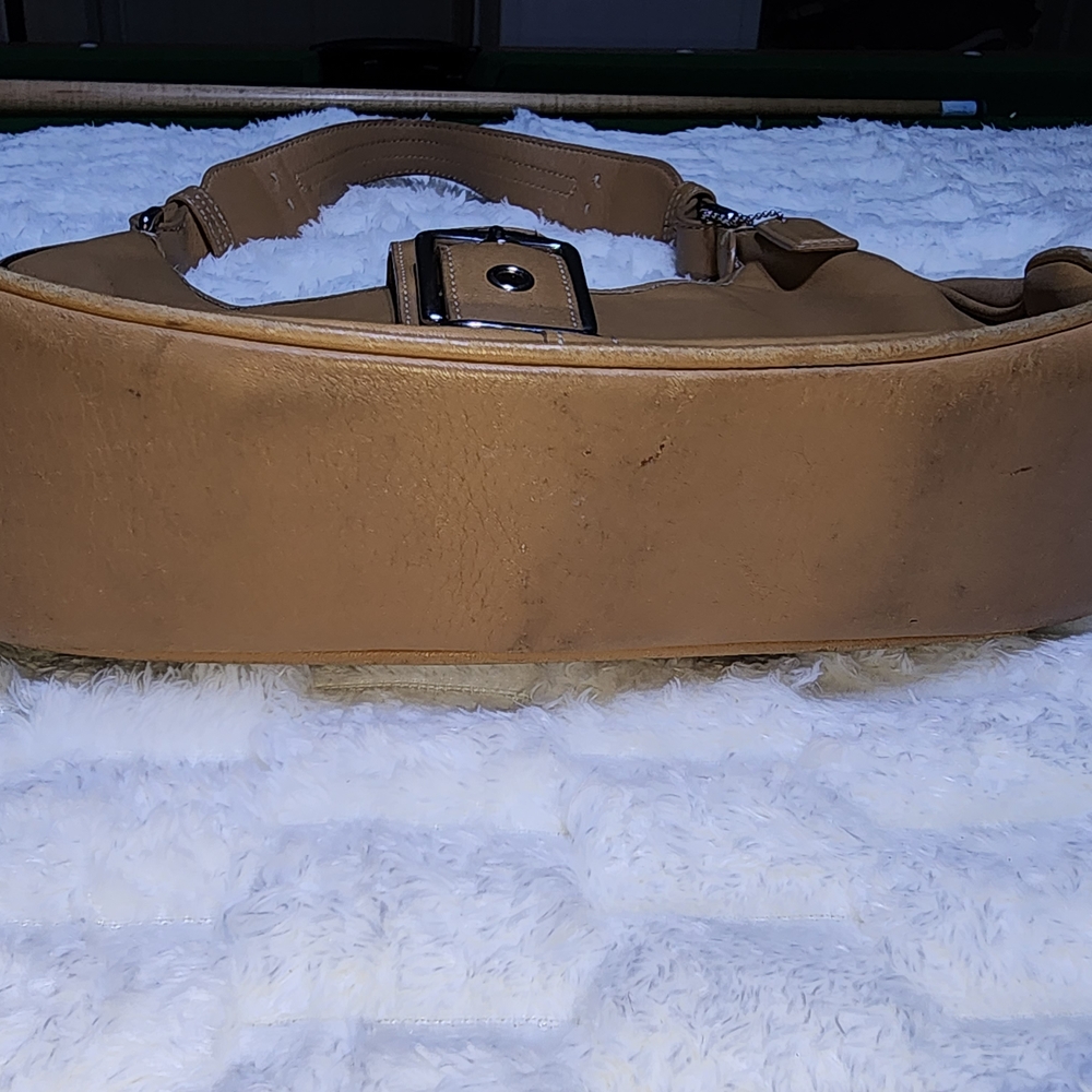 Coach Hampton - image 3